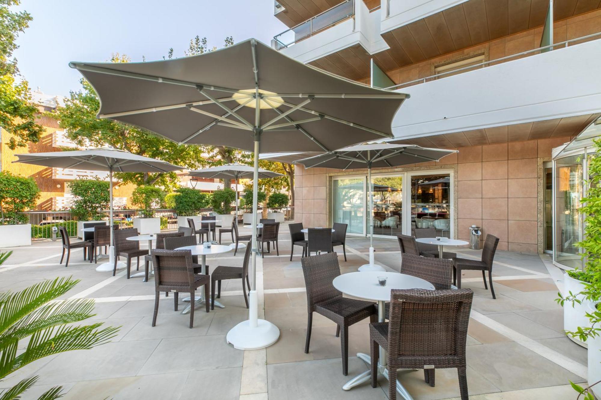 Hotel Villa Doimo Lignano Sabbiadoro Exterior photo